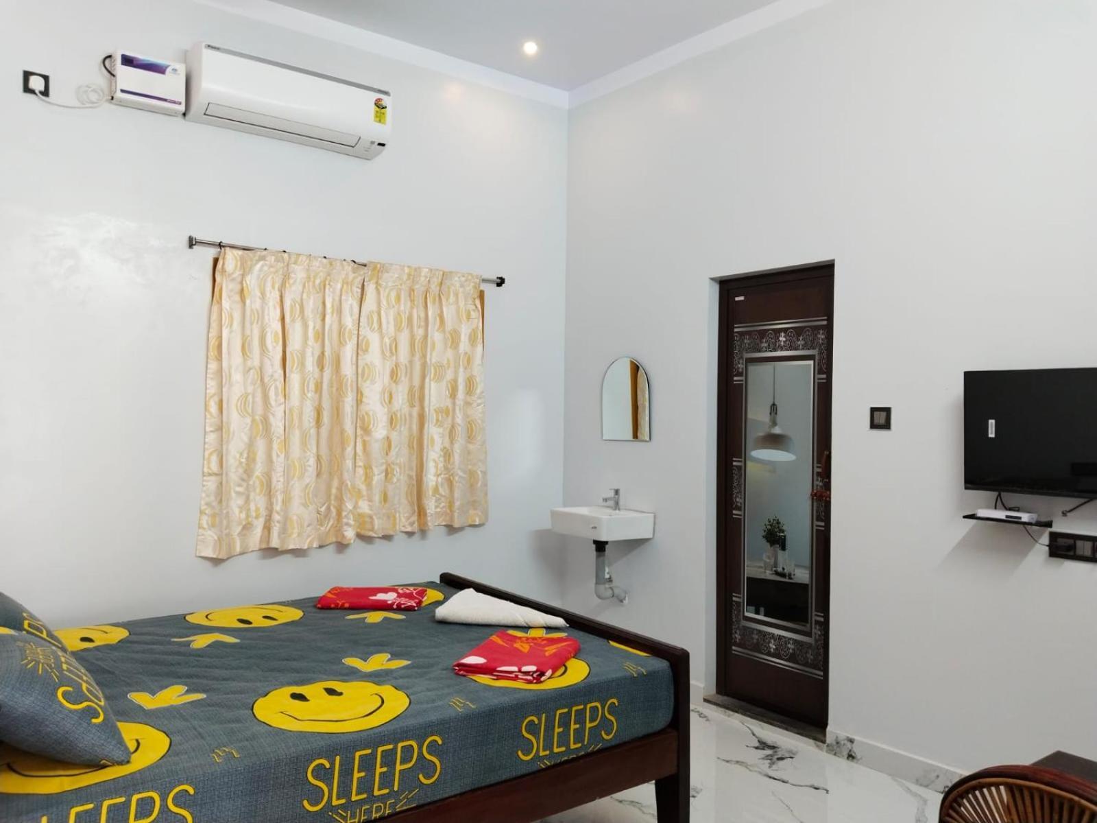 Hotel Vedhav Residency Kanyakumari Exterior foto